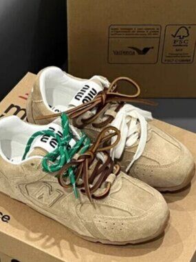 Authentic New Balance X Miu Miu 530 Sneakers